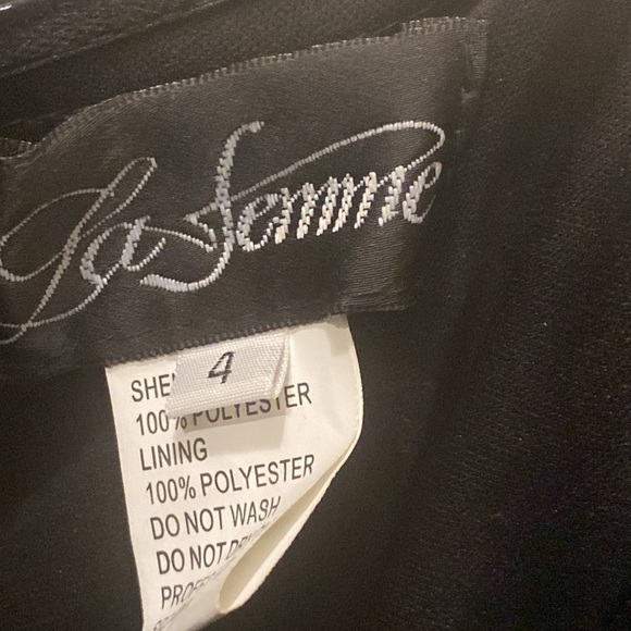 La Femme Strapless, Ruched, High Slit, Sweep Train, Black Evening Gown Size 4 - Picture 16 of 16